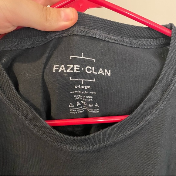 Faze Clan Logo T-Shirt - Picture 3 of 3